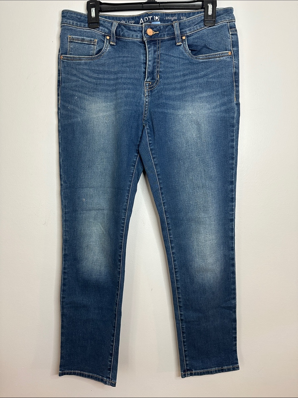 Apt. 9 Slim Straight Crop Medium Blue Jeans size 8